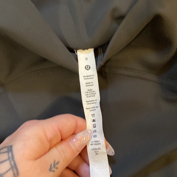 Lulu align leggings new never been worn size 0 - Picture 4 of 4